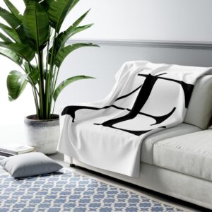 Monogram Æ Sherpa Fleece Blanket — Cozy Personalized Letter Throw